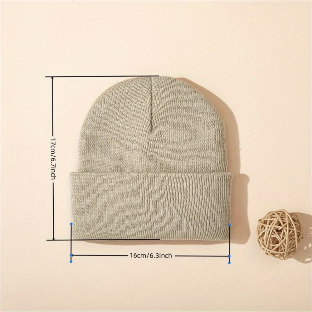 Berretto con risvolto in magli - Beanie Cuffed Knit recensione e prezzo